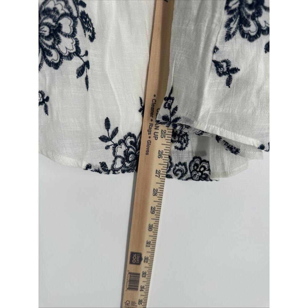 A. BYER Boho sleeveless embroidered crinkle sleeveless top WHITE SZ Med NEW - Picture 4 of 8